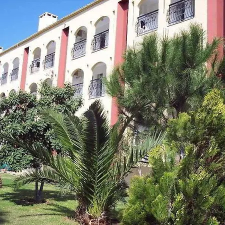Grand Sol Apartment *